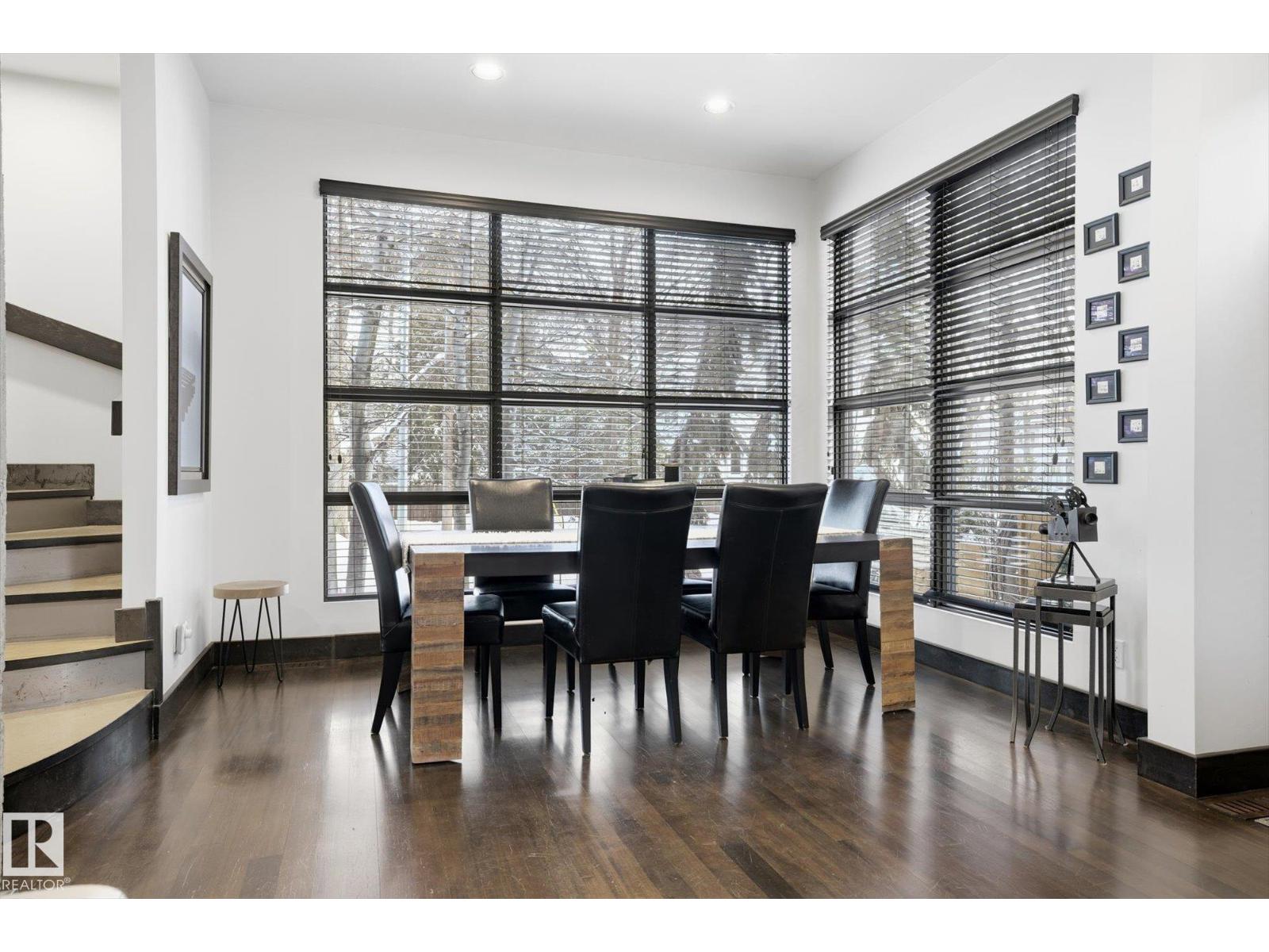 9012 98 ST NW, Edmonton