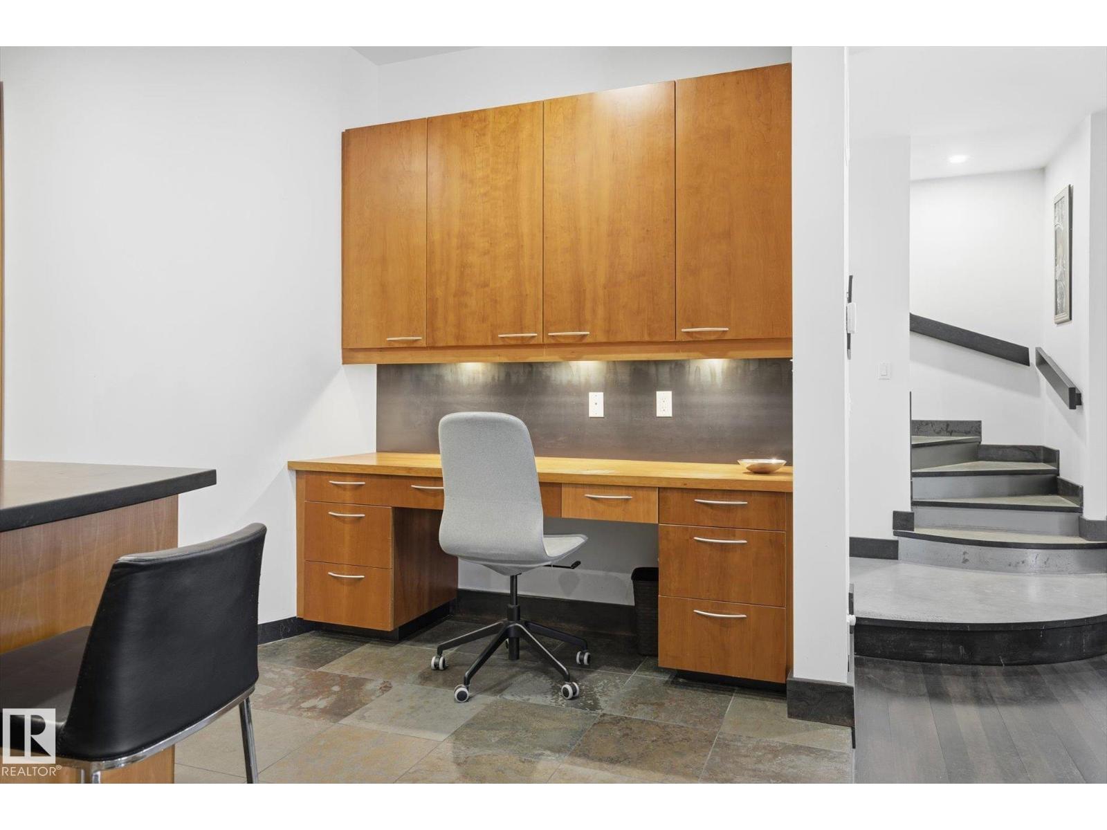 9012 98 ST NW, Edmonton