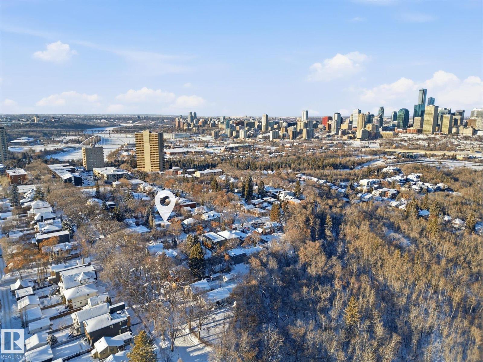 9012 98 ST NW, Edmonton