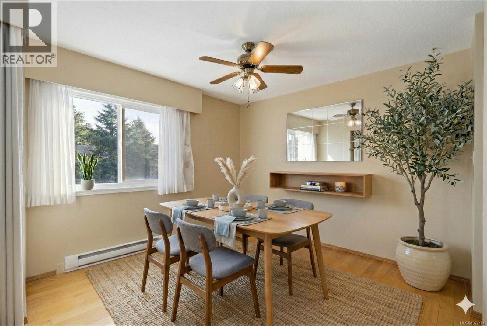 303 853 Selkirk Avenue, Esquimalt