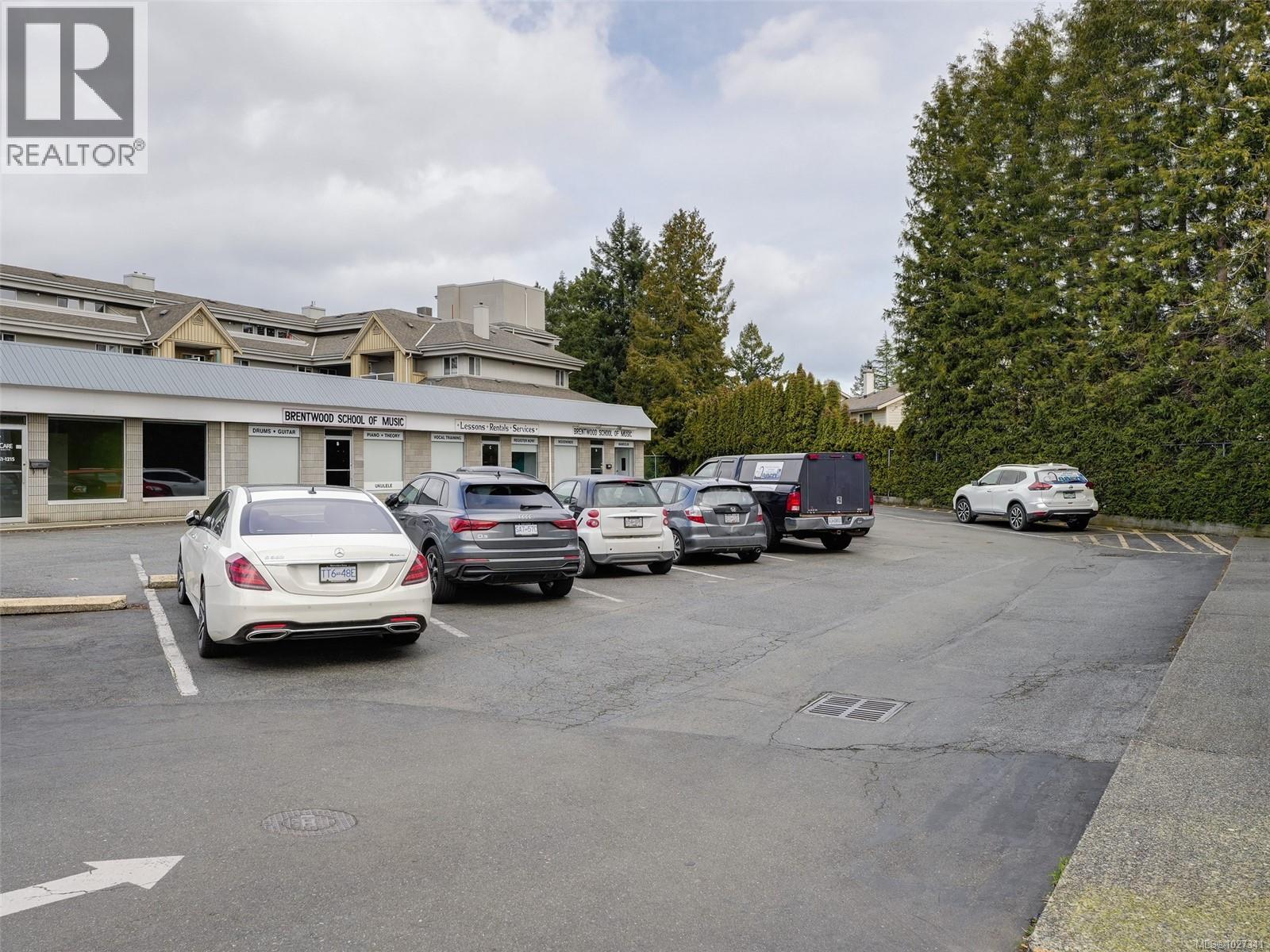  7135 West Saanich Road, Central Saanich