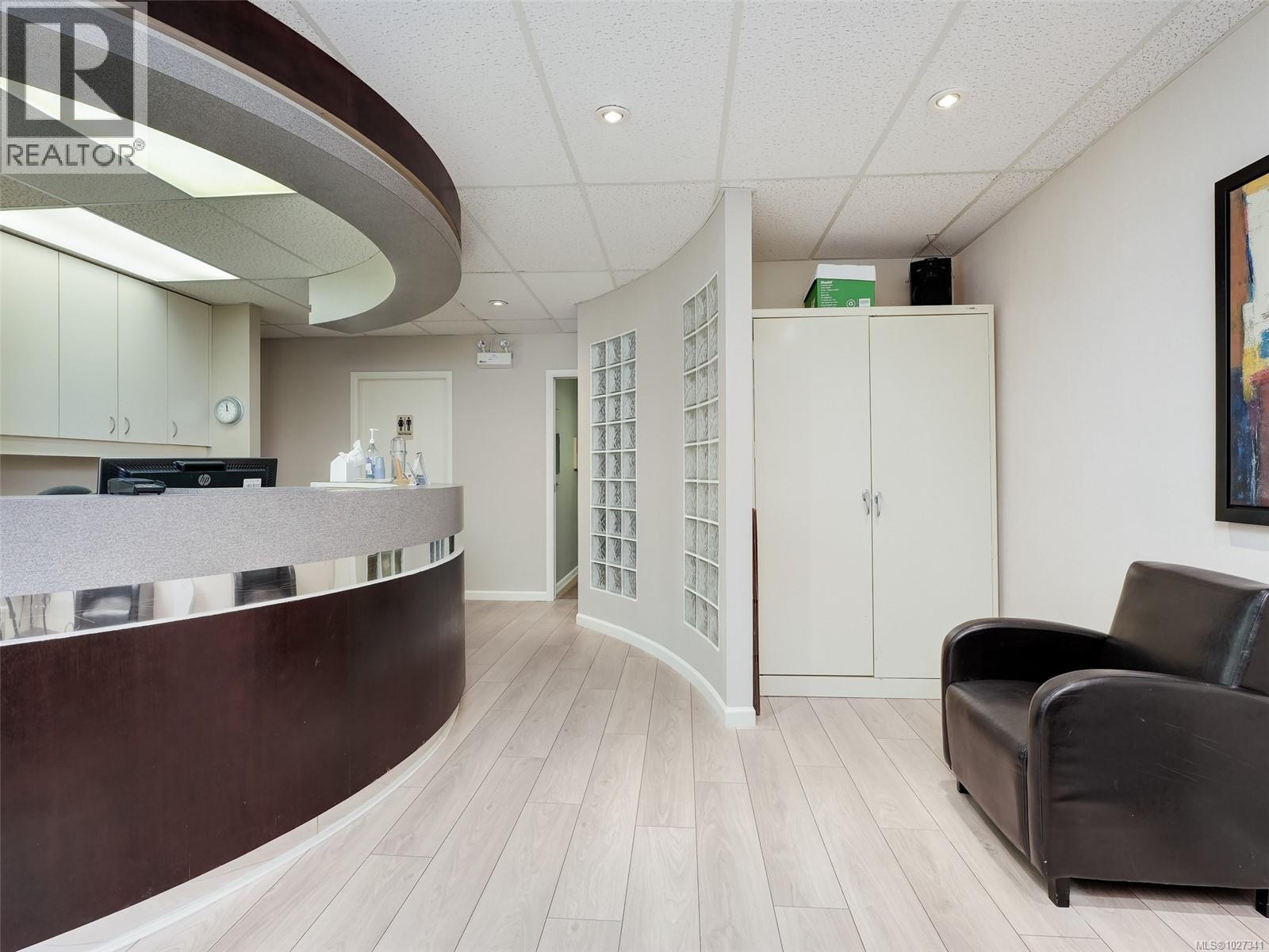  7135 West Saanich Road, Central Saanich