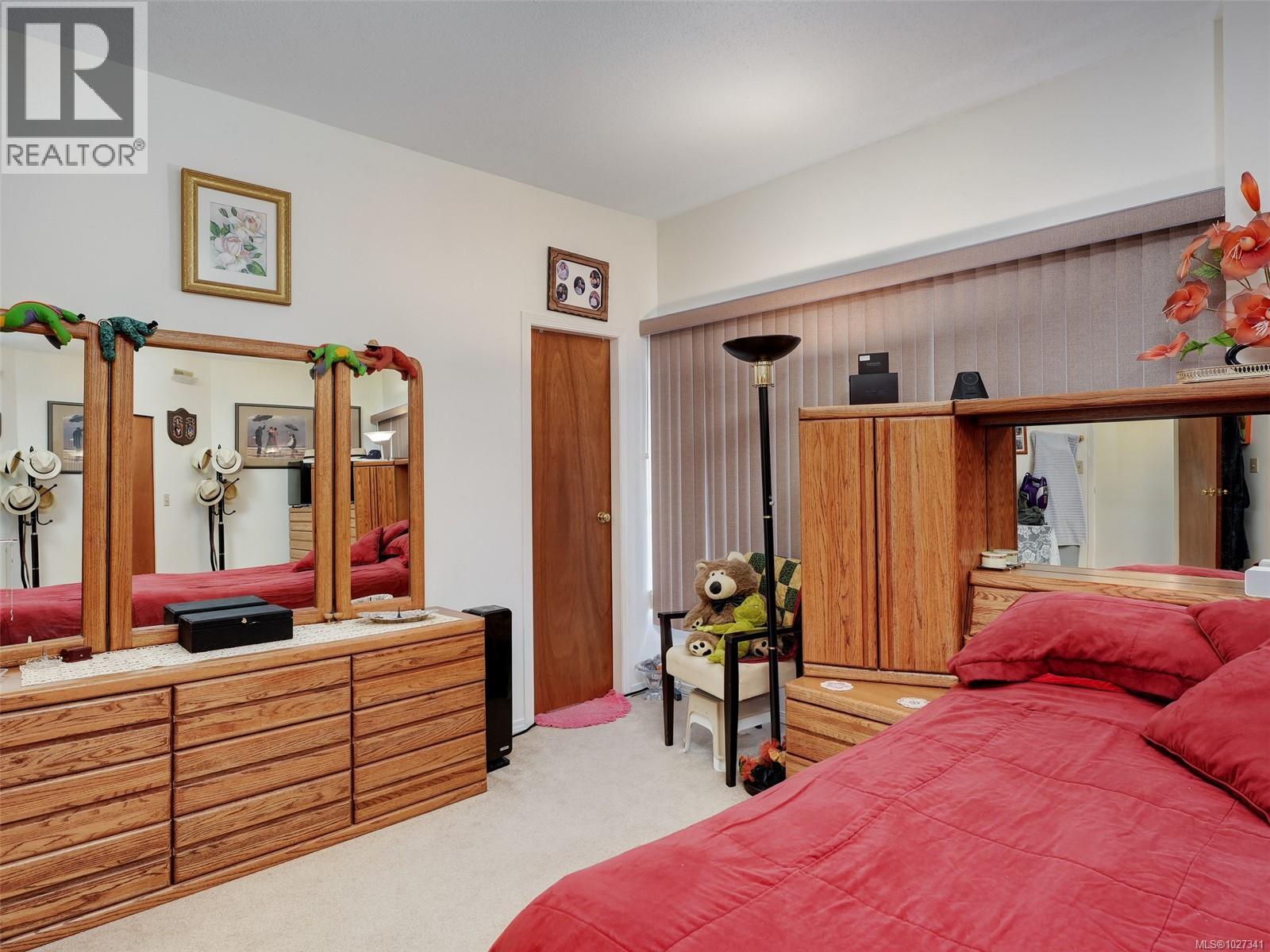  7135 West Saanich Road, Central Saanich