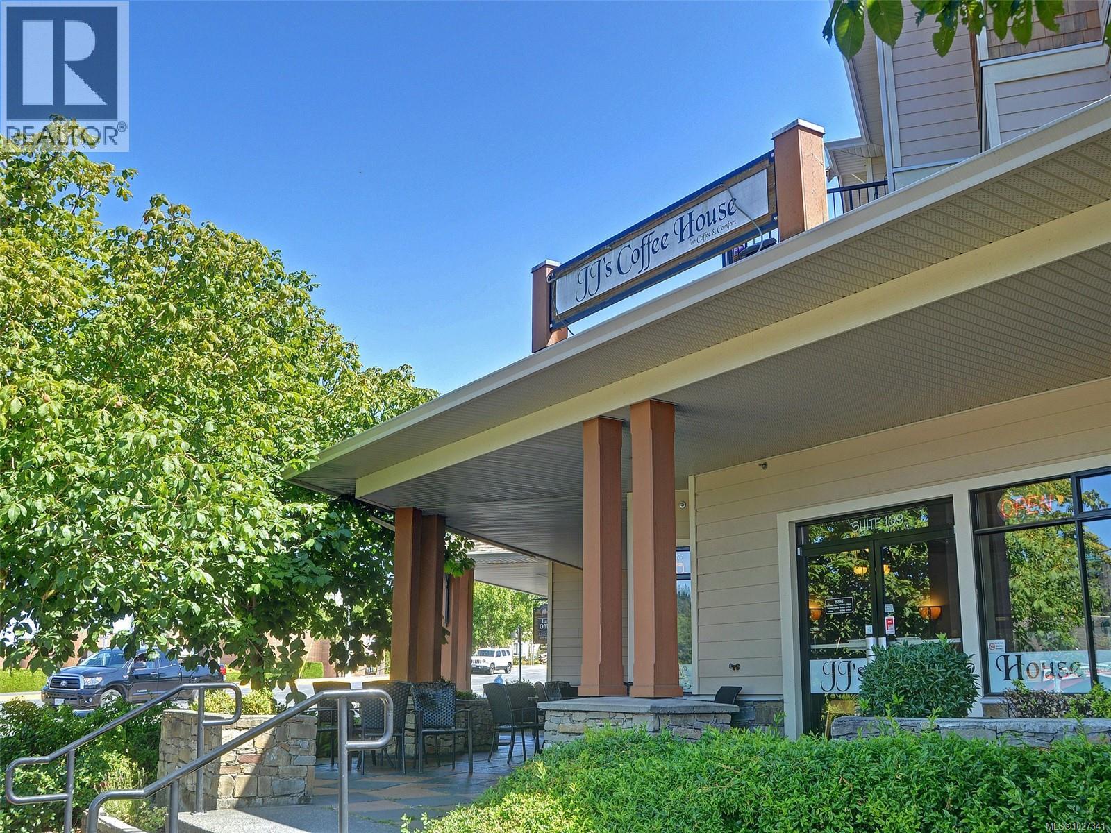  7135 West Saanich Road, Central Saanich