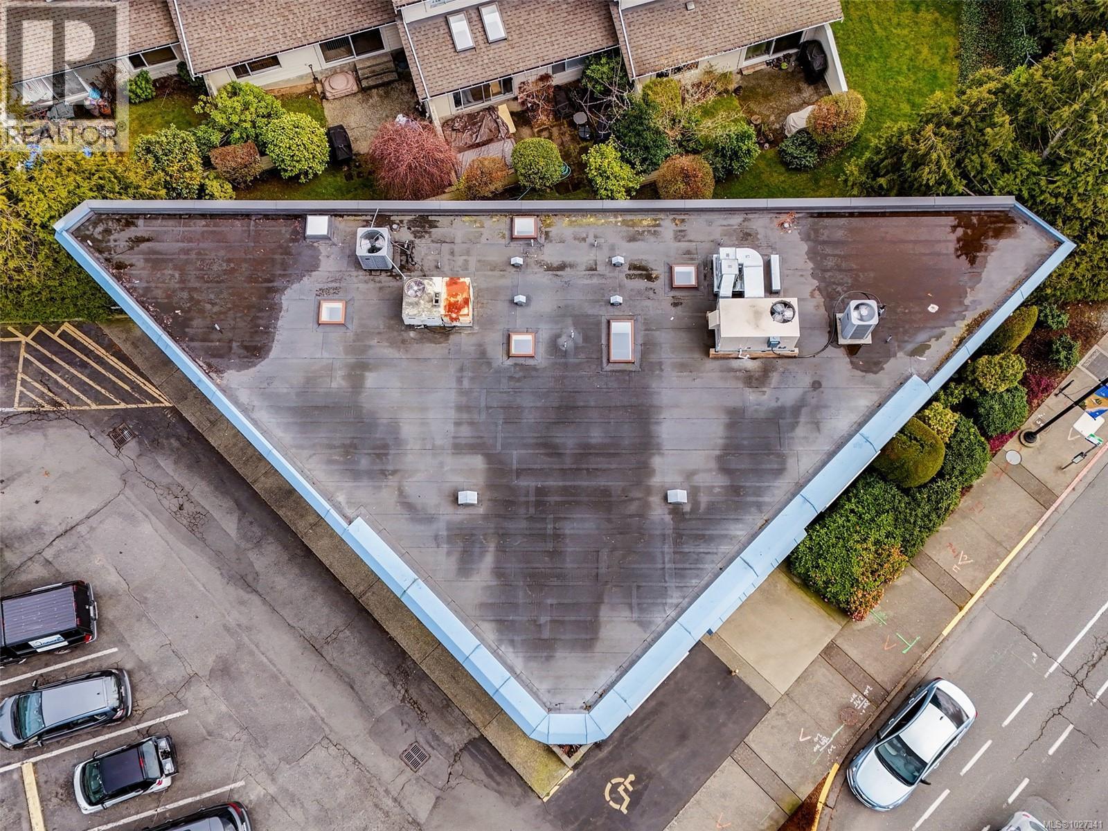  7135 West Saanich Road, Central Saanich