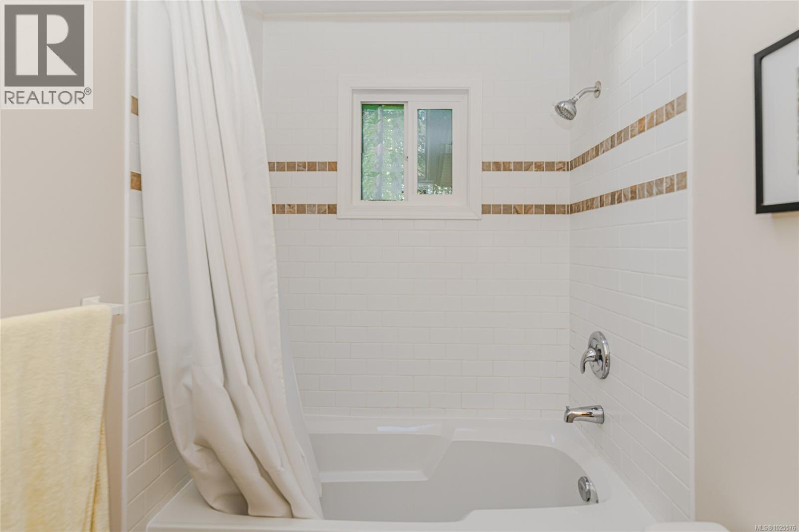  126 Maliview Drive, Salt Spring