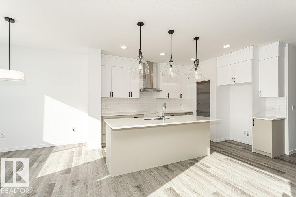 17923 63 ST NW - 3