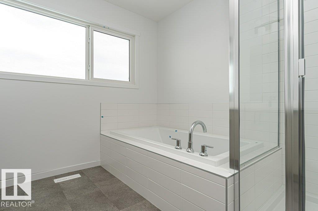 17923 63 ST NW - 38