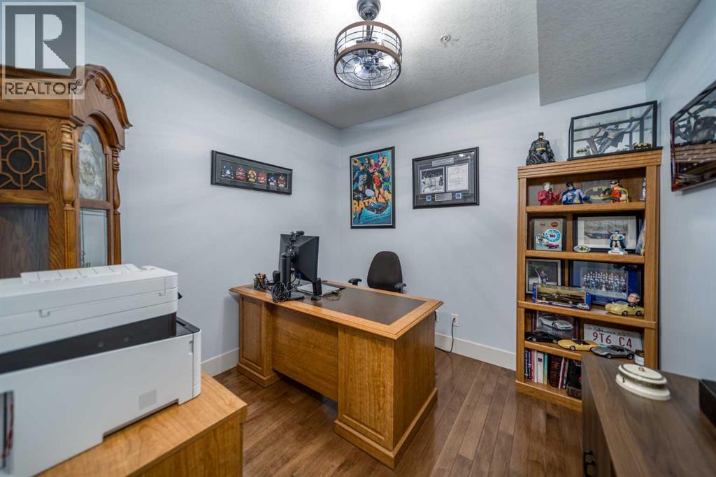 
          77 George Fox Trail
            <br/>
            <span>Cochrane</span>
            , 
            <span>AB</span>
             <span>T4C0N1</span>
         - Photo 12