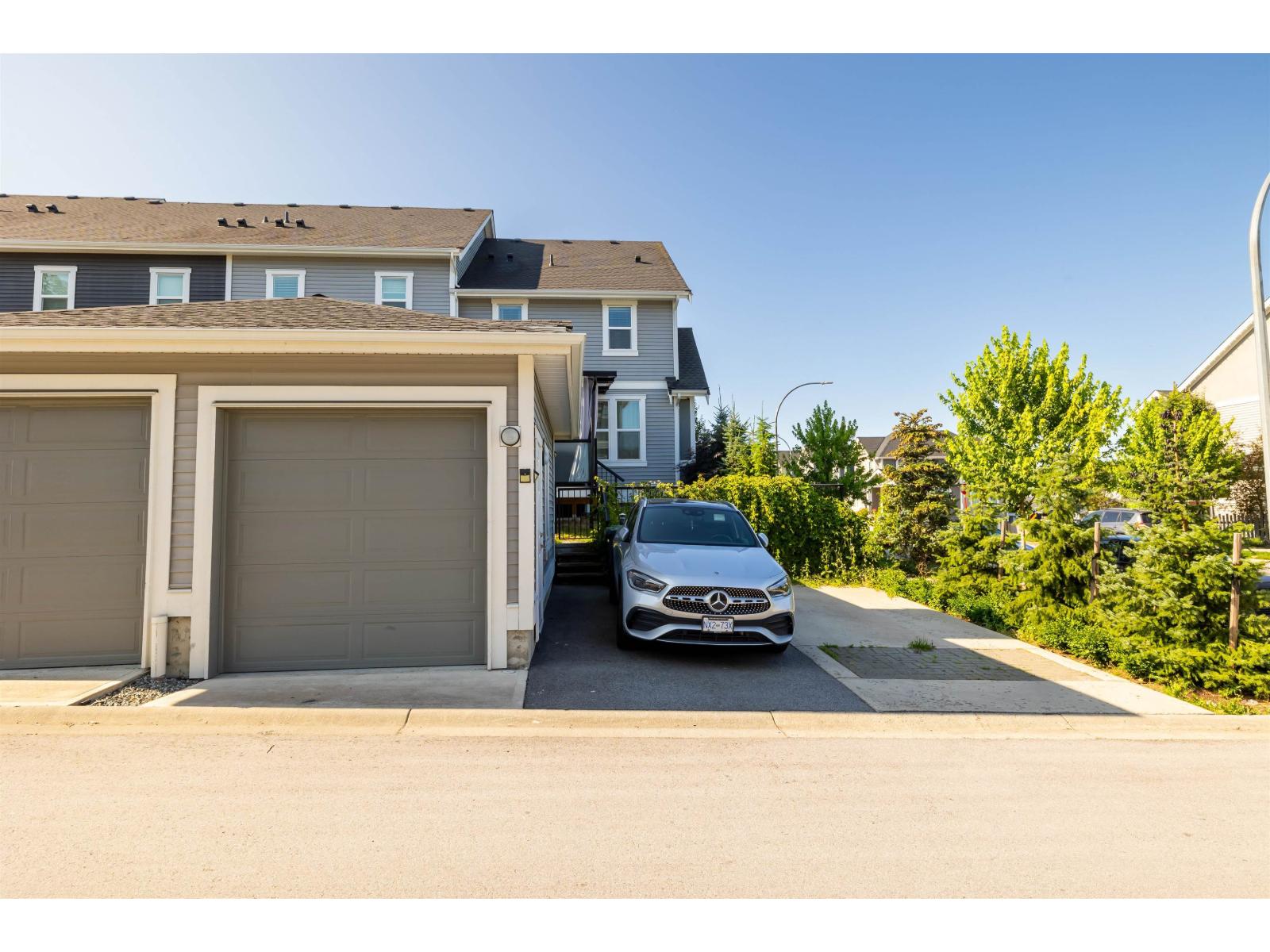 20267 82B AVENUE, Langley