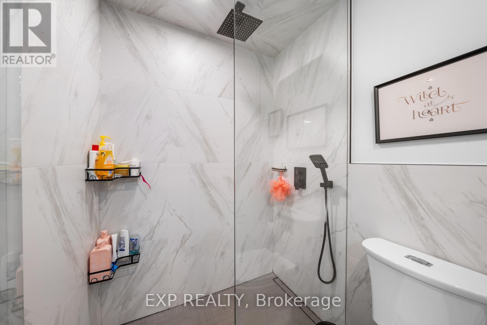 5 BRENDWIN ROAD - 16