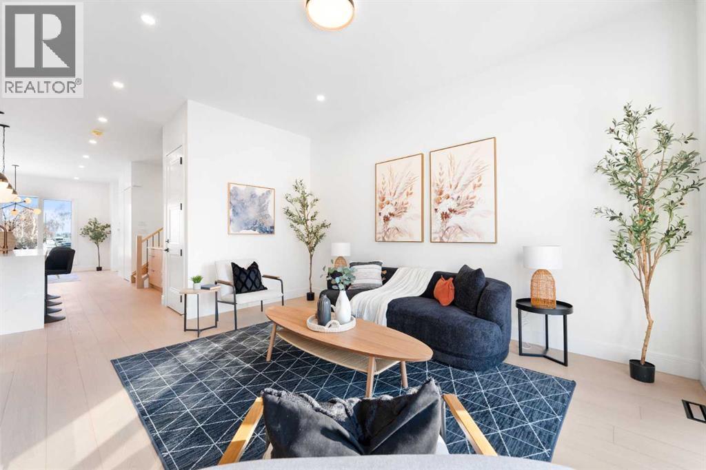 Single Family House for Sale in   Street NE Winston Heights/Mountview Calgary 