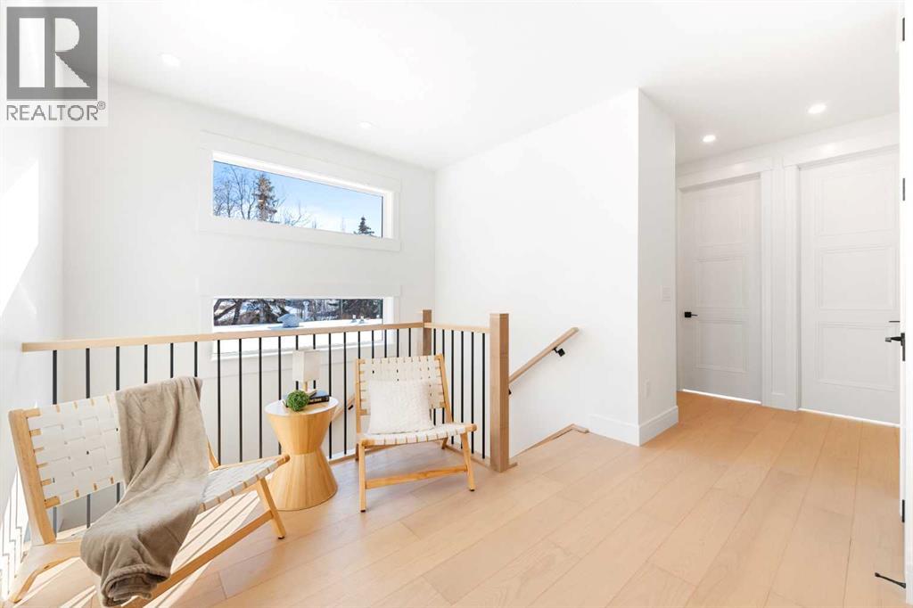 Single Family House for Sale in   Street NE Winston Heights/Mountview Calgary 