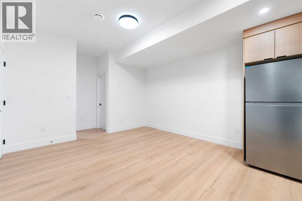 Single Family House for Sale in   Street NE Winston Heights/Mountview Calgary 