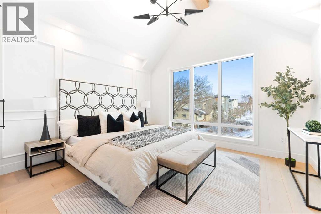 Single Family House for Sale in   Street NE Winston Heights/Mountview Calgary 