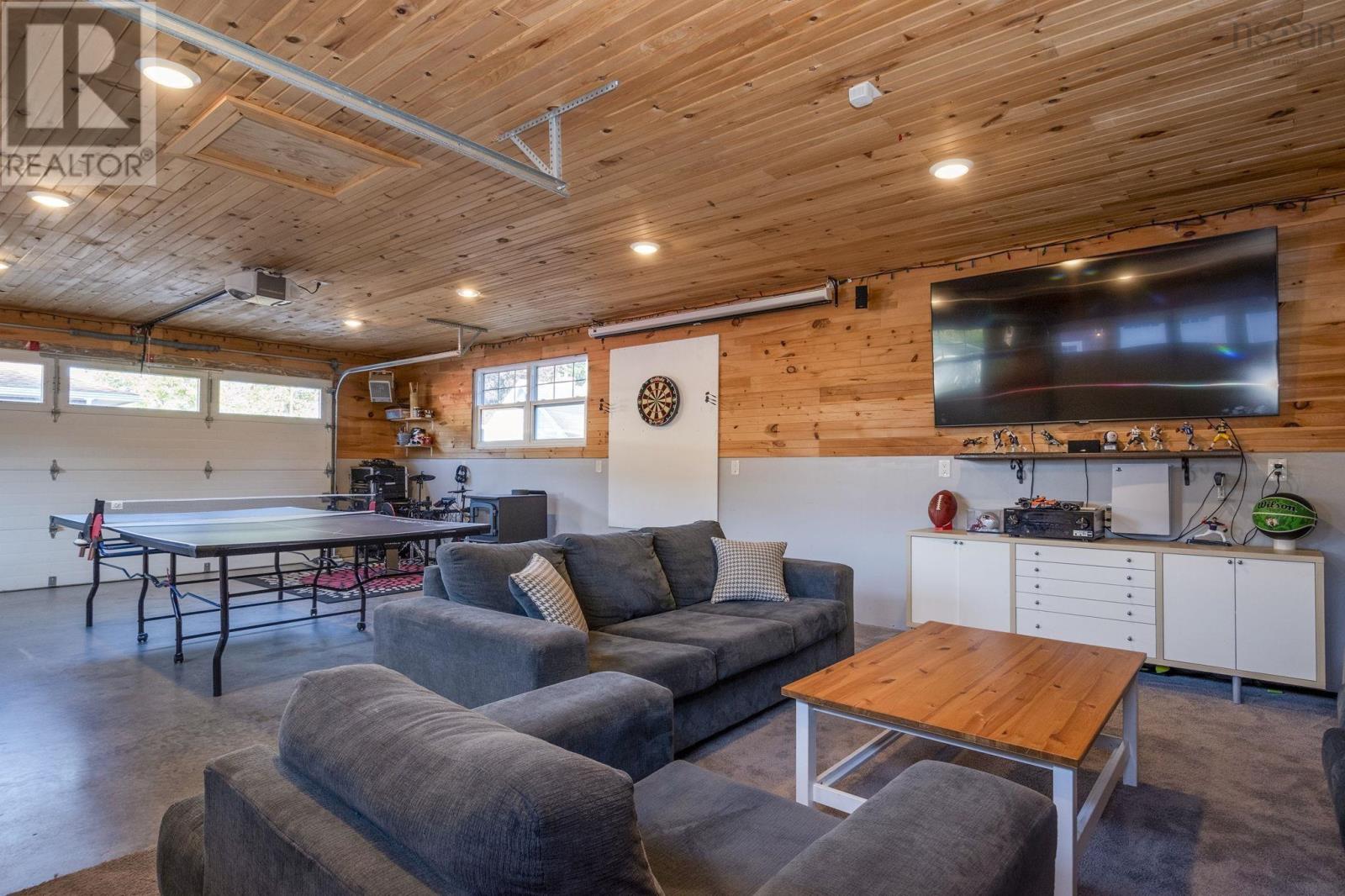 Property 29 of 47 of 91 Clairmont Road