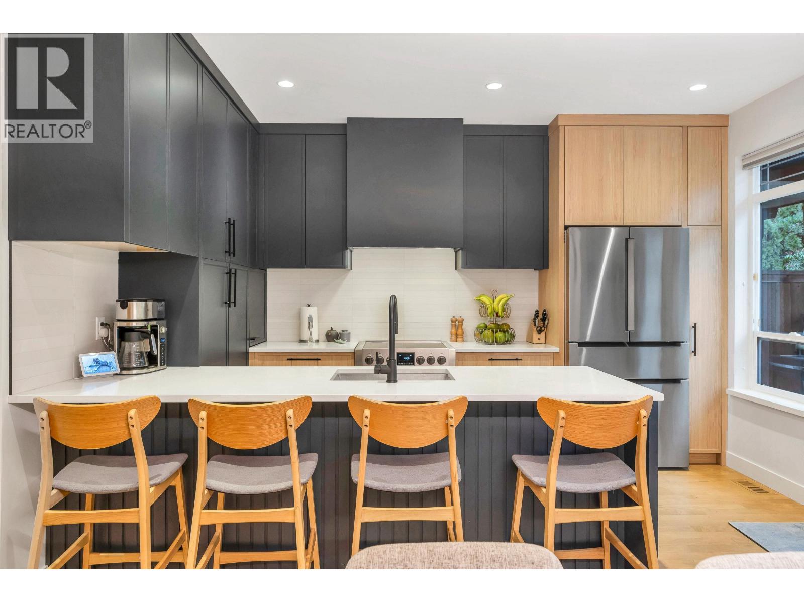 24 15 FOREST PARK WAY, Port Moody