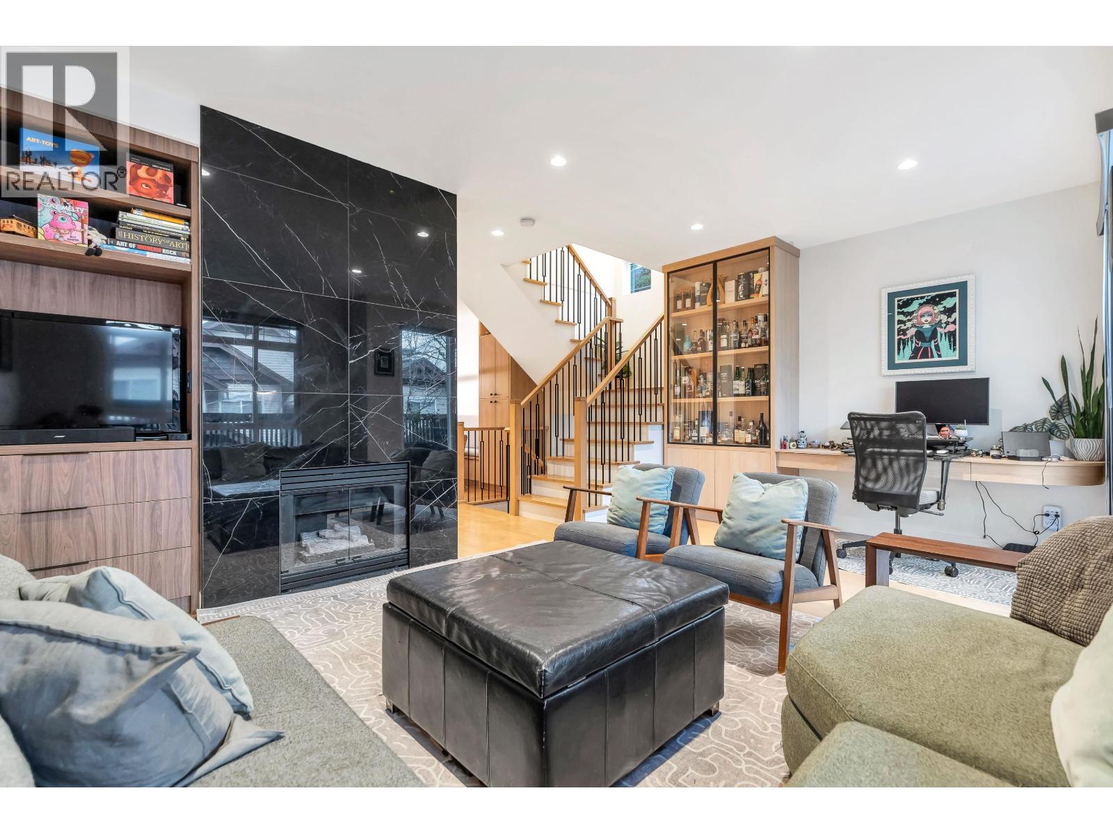 24 15 FOREST PARK WAY, Port Moody