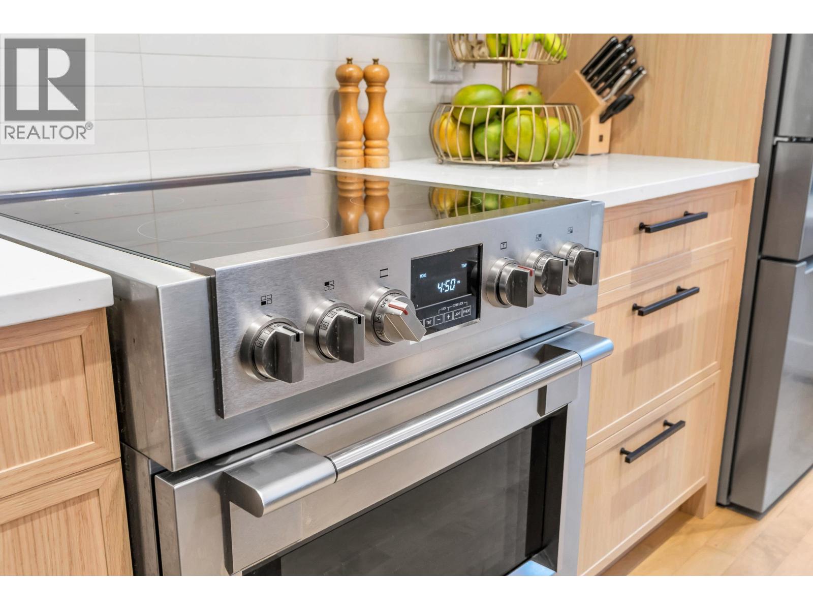 24 15 FOREST PARK WAY, Port Moody