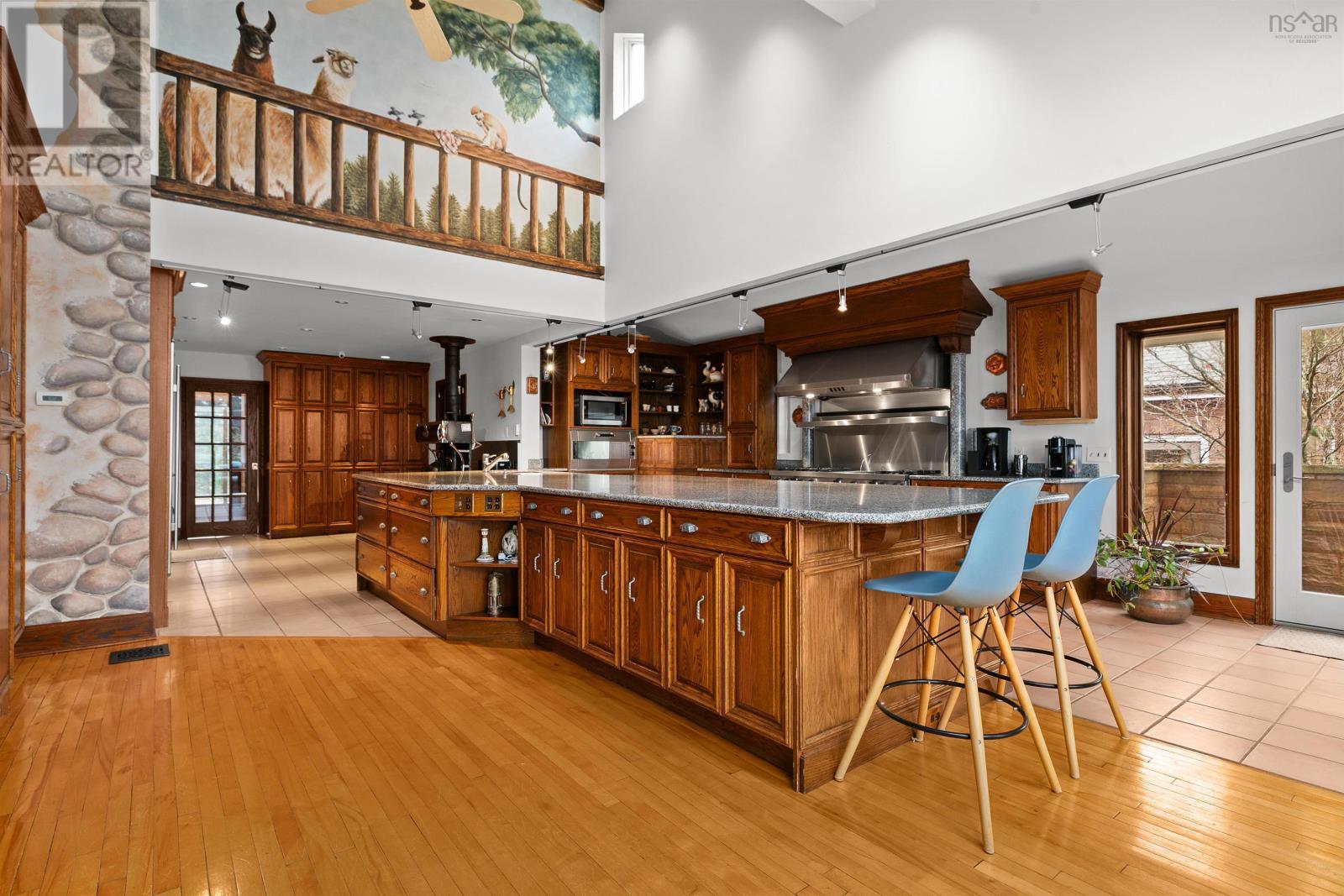 Property 17 of 50 of 3950 Lawrencetown Road