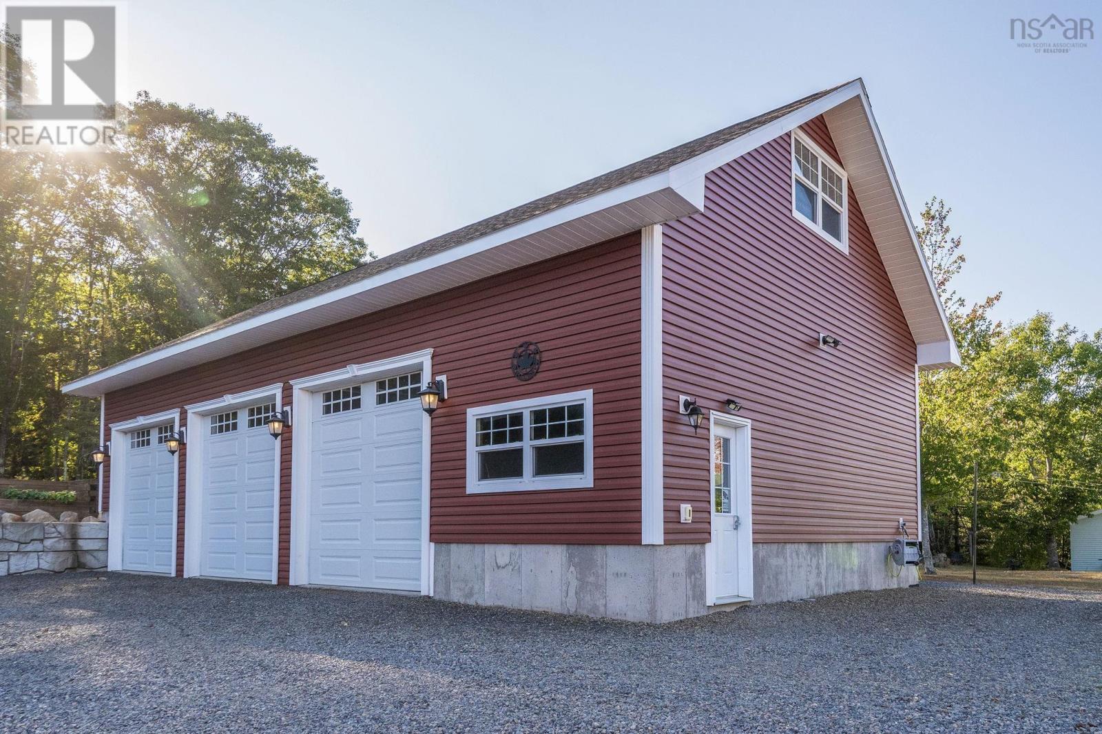 Property 35 of 47 of 91 Clairmont Road