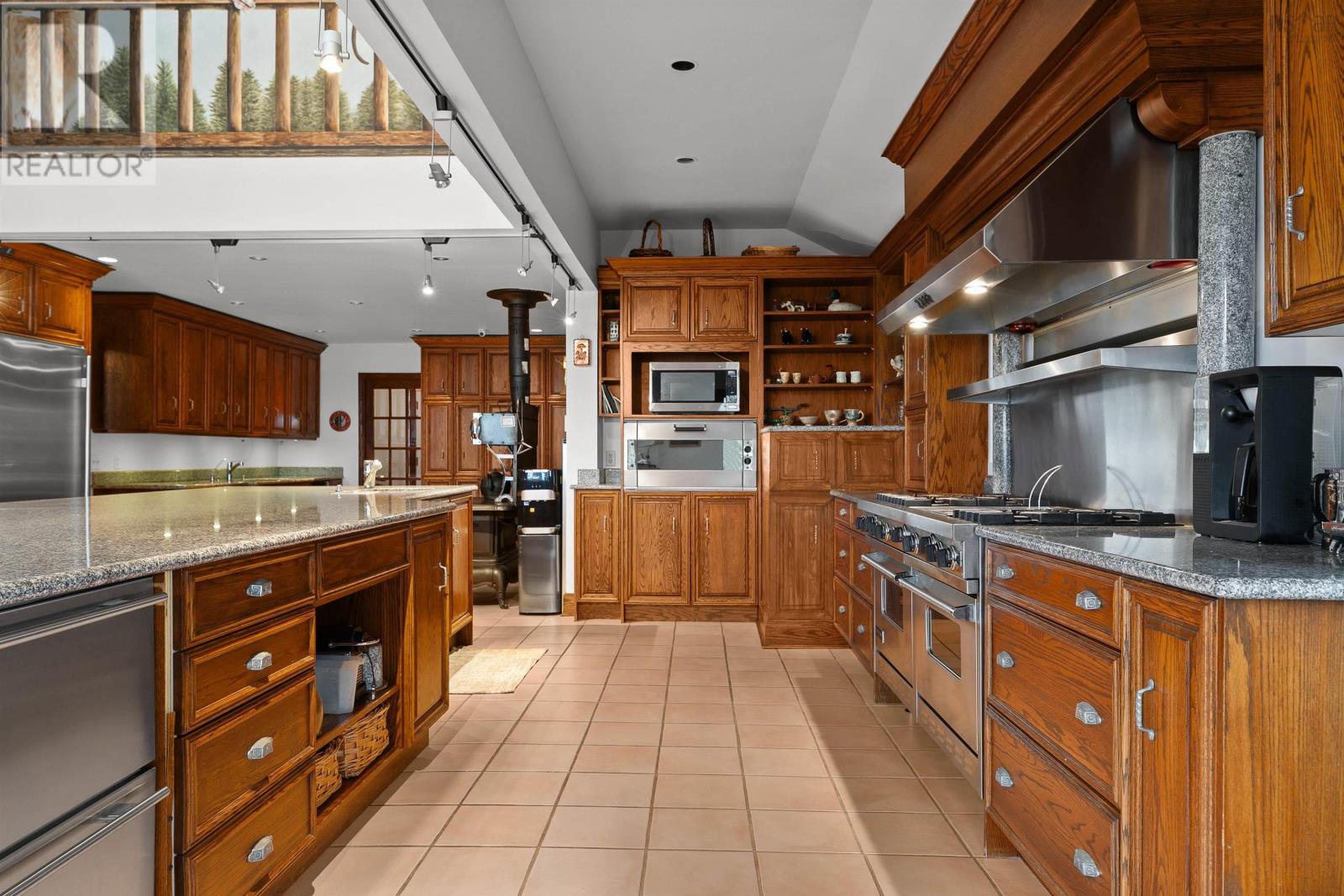 Property 19 of 50 of 3950 Lawrencetown Road