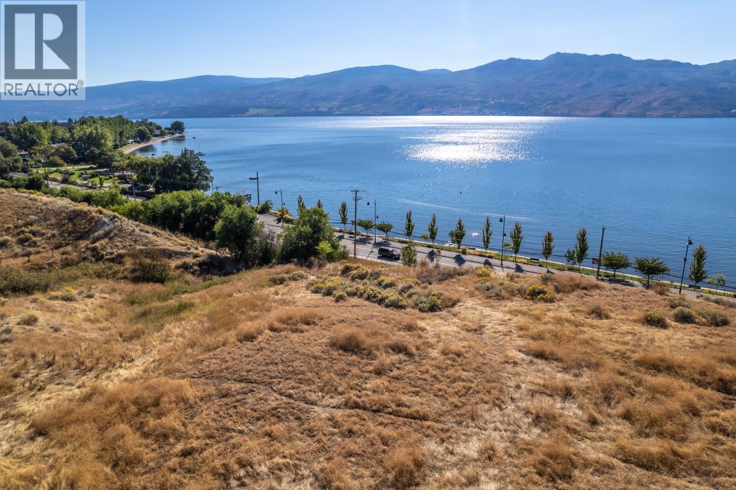  2160 Boucherie Road, West Kelowna
