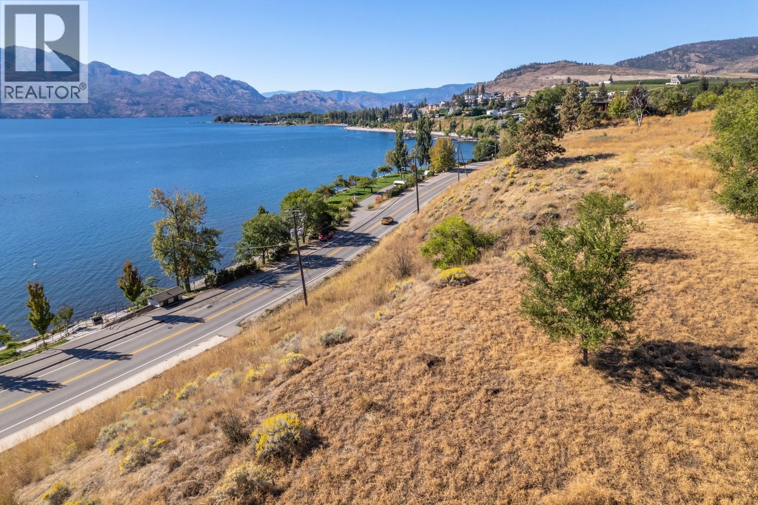  2160 Boucherie Road, West Kelowna