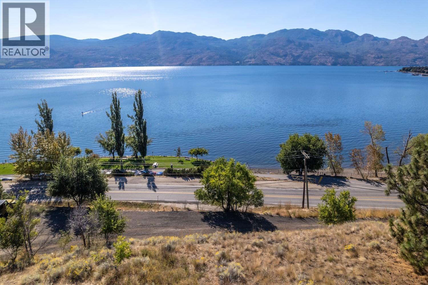  2160 Boucherie Road, West Kelowna