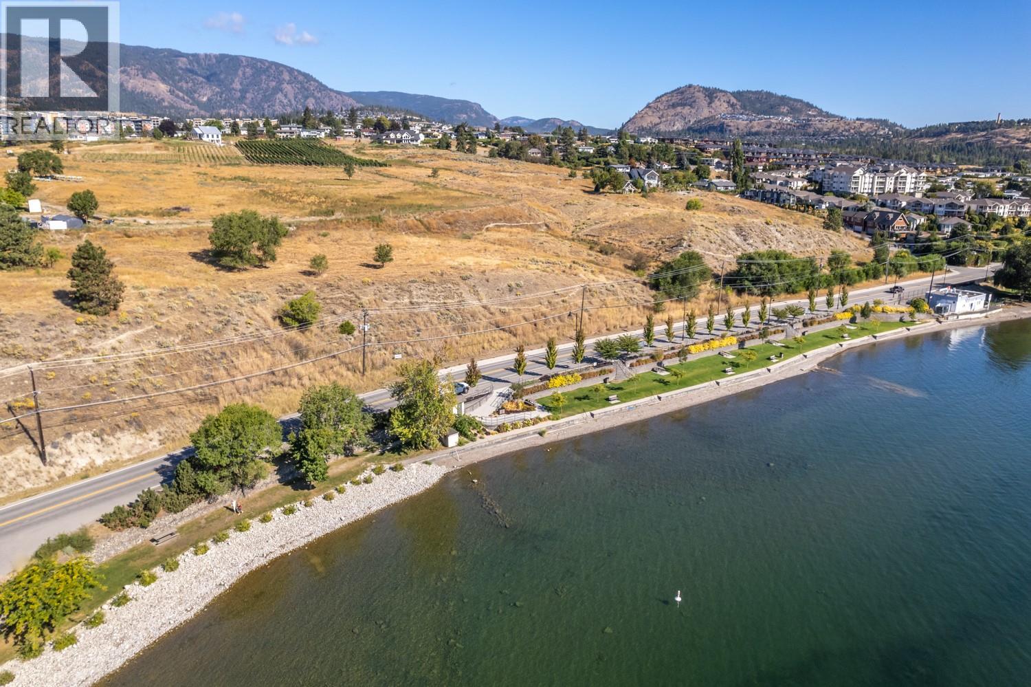  2160 Boucherie Road, West Kelowna