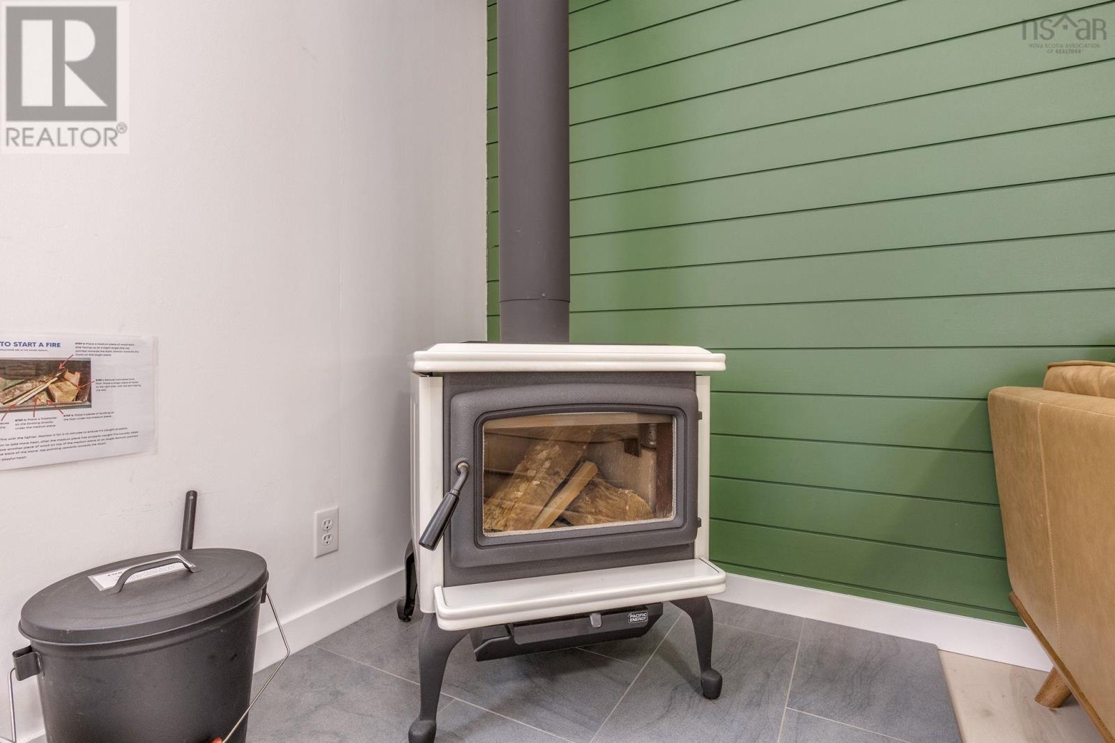 Property 5 of 35 of 6 Hebbs Landing