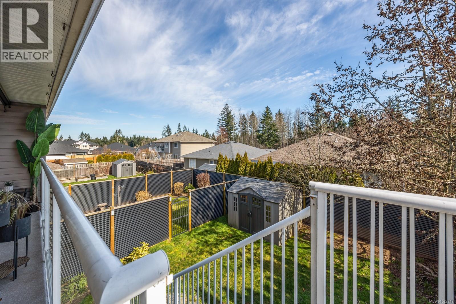 826 Grumman Pl, Comox