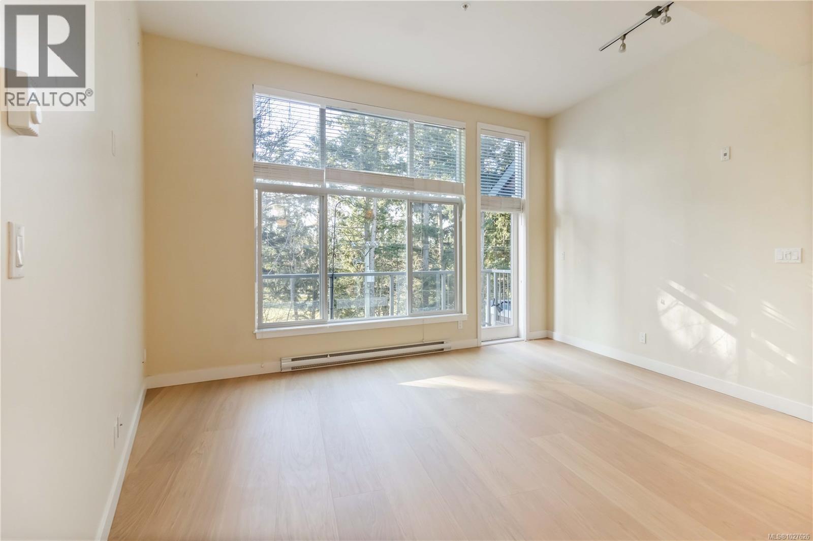 405 608 Fairway Avenue, Langford