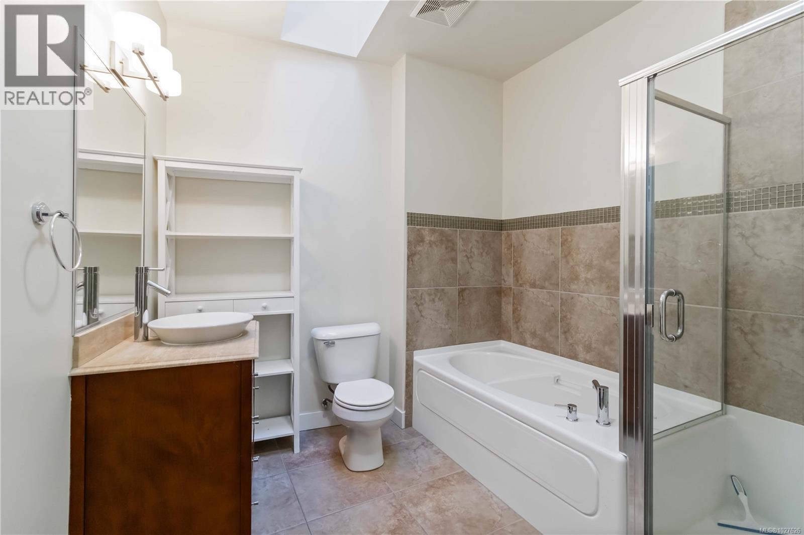 405 608 Fairway Avenue, Langford