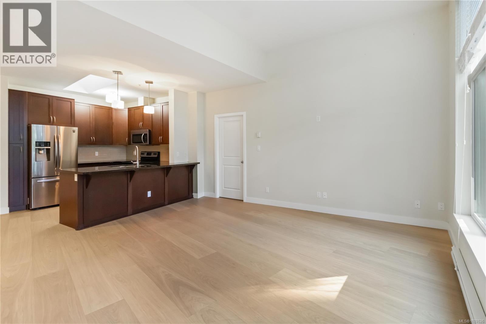 405 608 Fairway Avenue, Langford