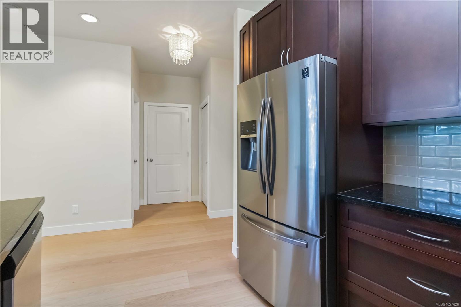 405 608 Fairway Avenue, Langford