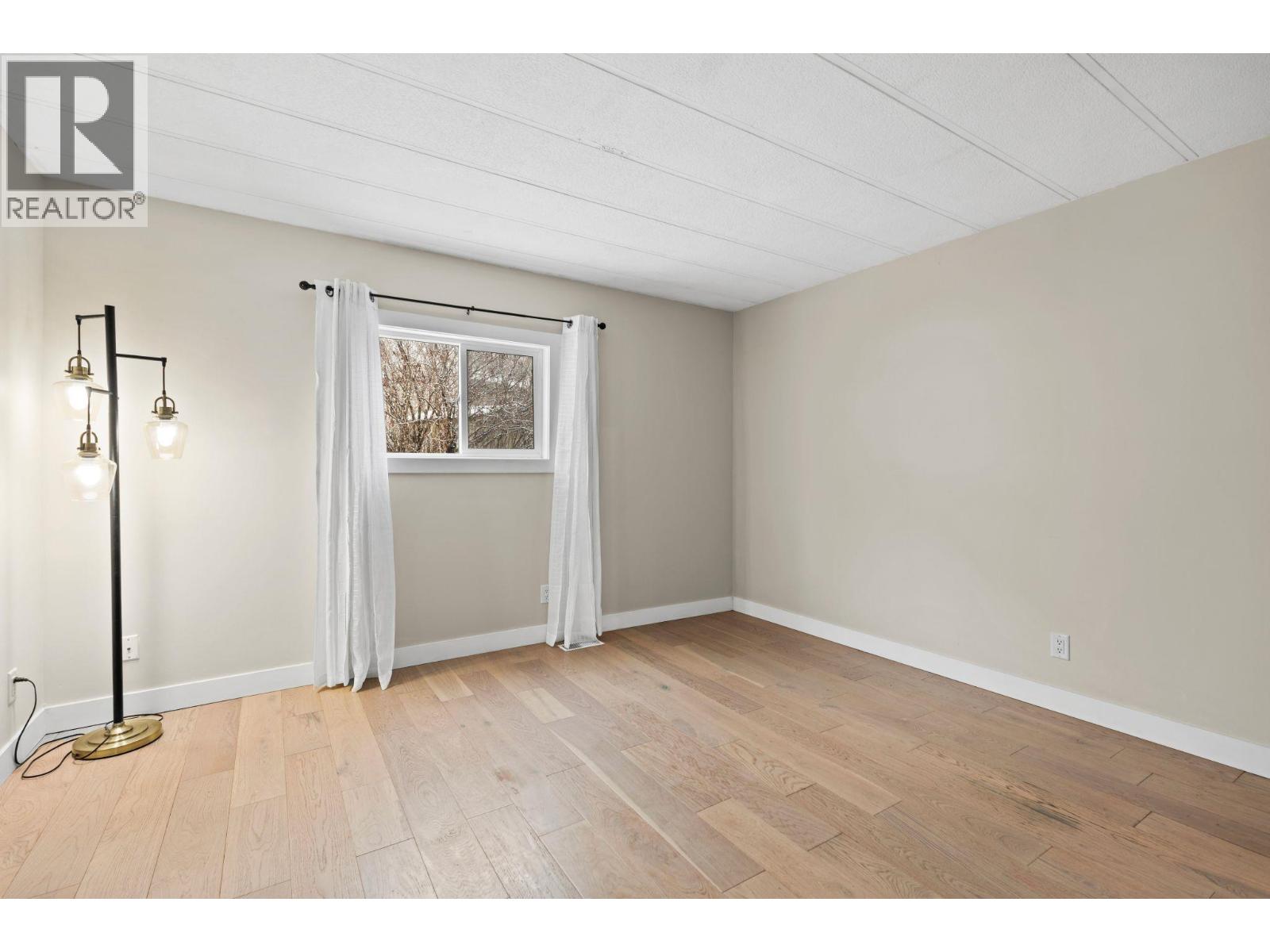 #B7 7155 DALLAS DRIVE - 12