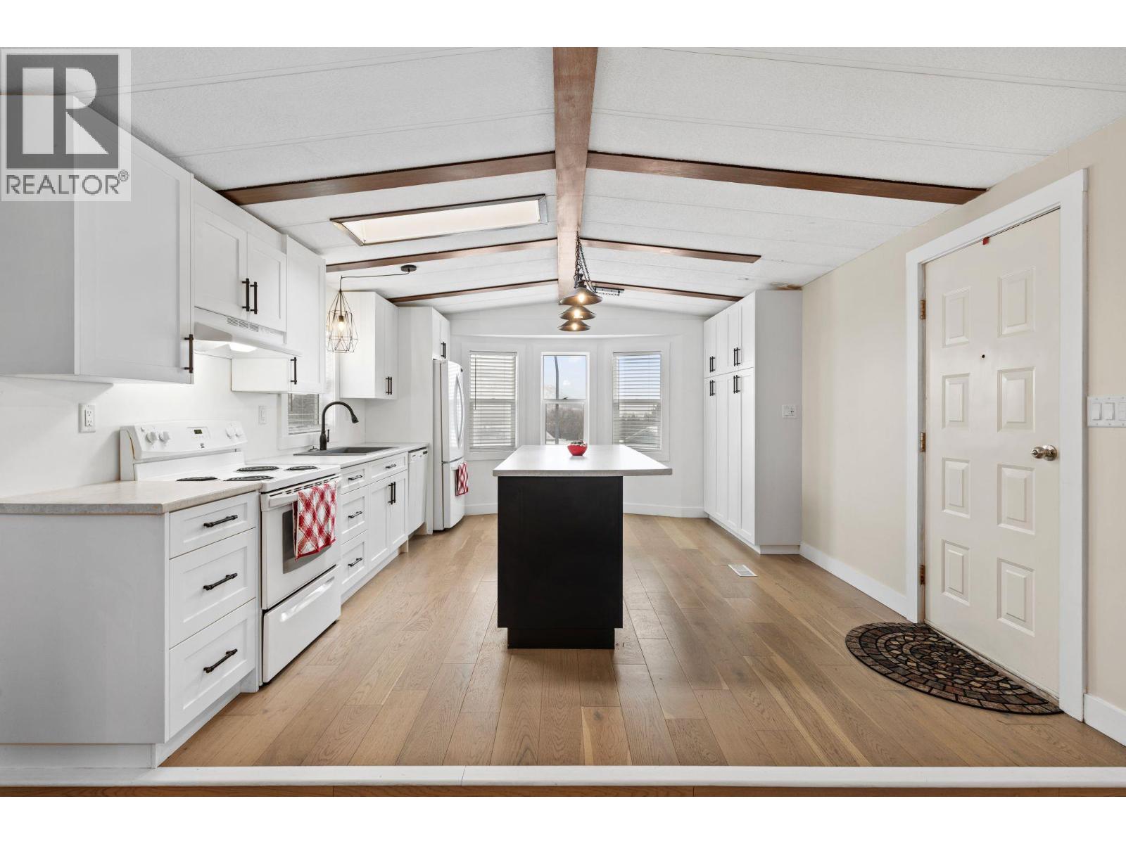 #B7 7155 DALLAS DRIVE - Image 2