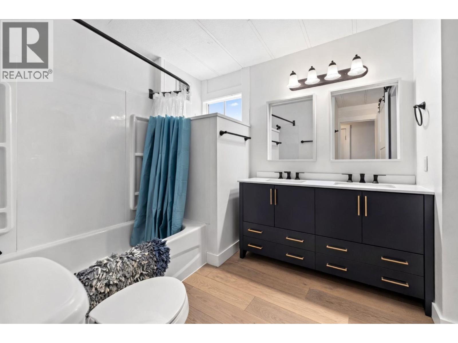 #B7 7155 DALLAS DRIVE - 10