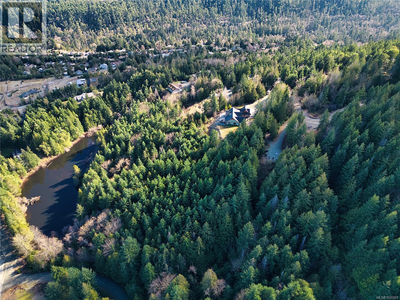 1755 Warn Way, Qualicum Beach