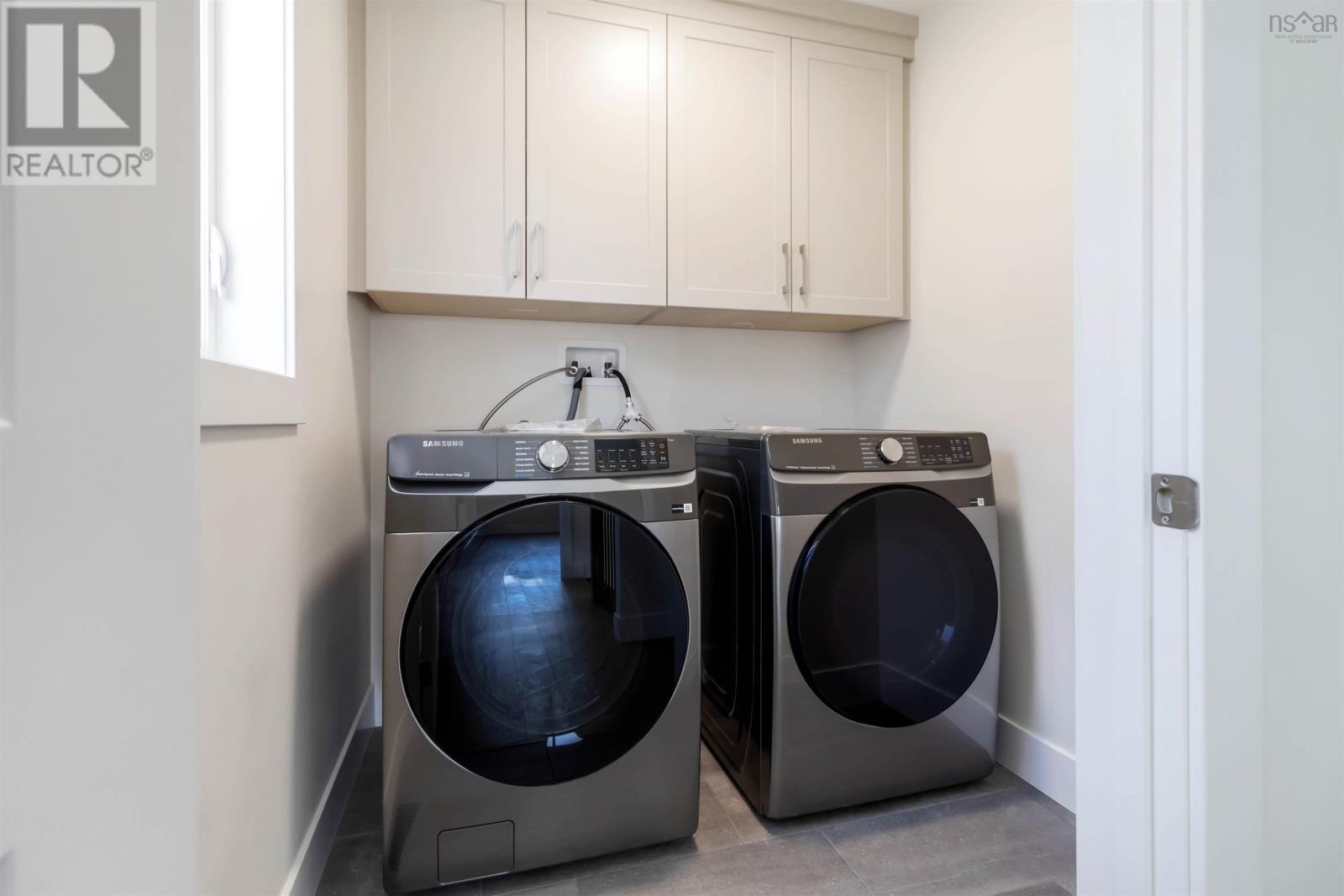 Property 22 of 33 of LW-01 210 Lewis Drive