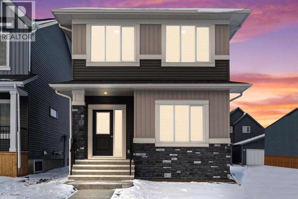 503 Lawthorn Way SE - Main photo, Airdrie, Alberta