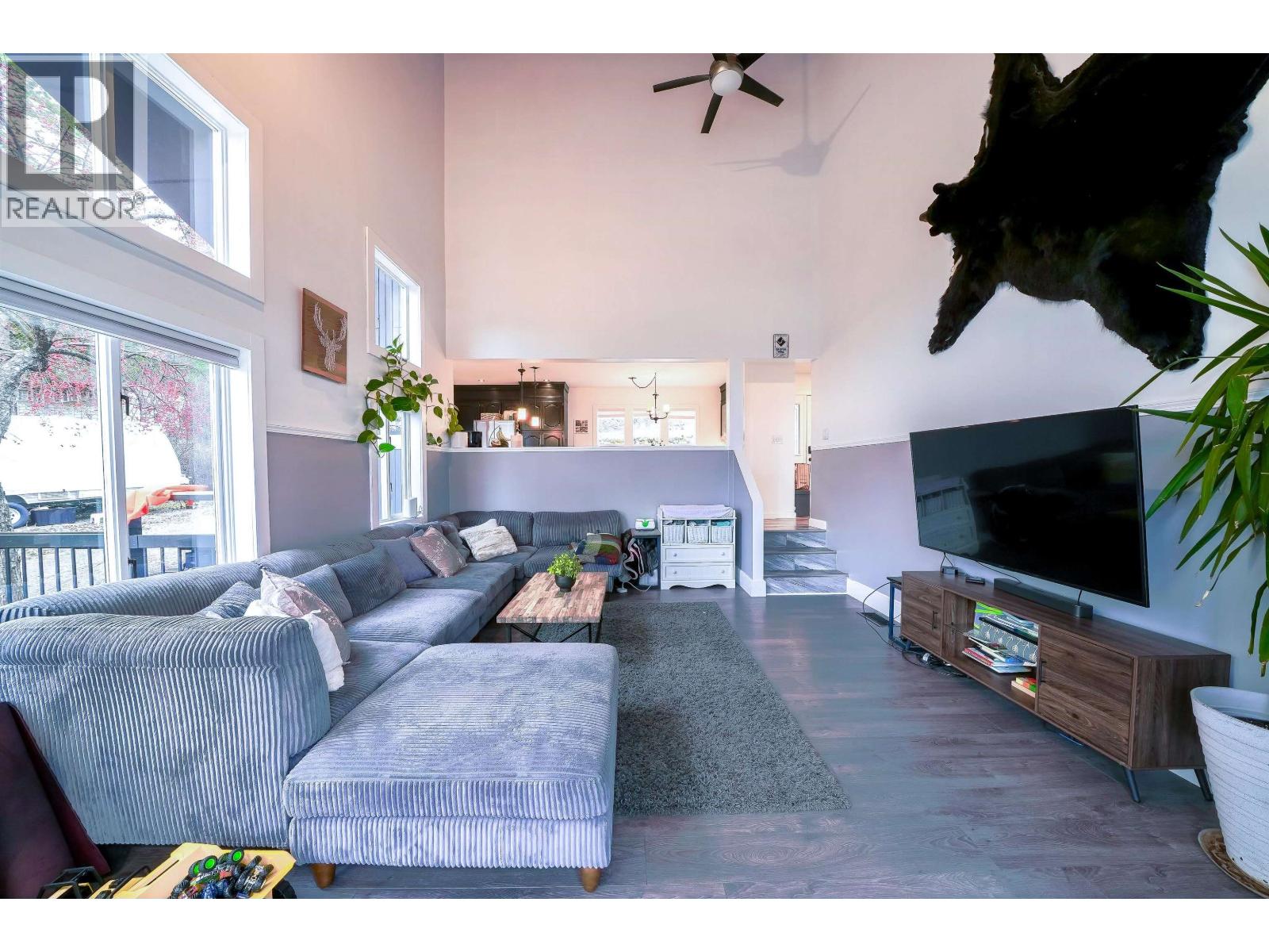 2124 SOUTH LAKESIDE DRIVE, Williams Lake