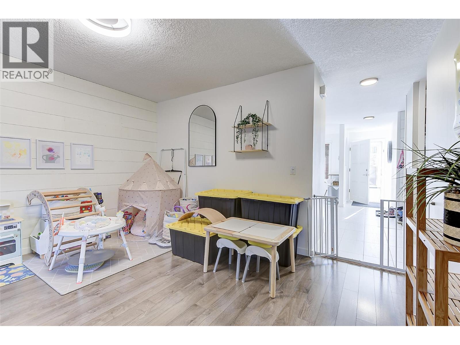 290 Mills Road Unit# 101, Kelowna