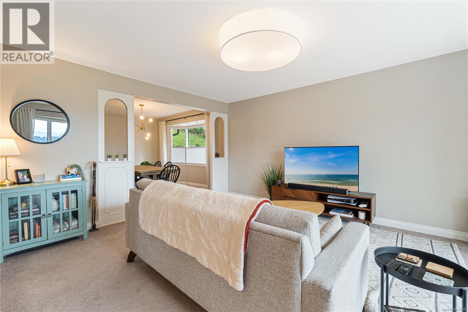 3270 Smugglers Hill Dr, Nanaimo