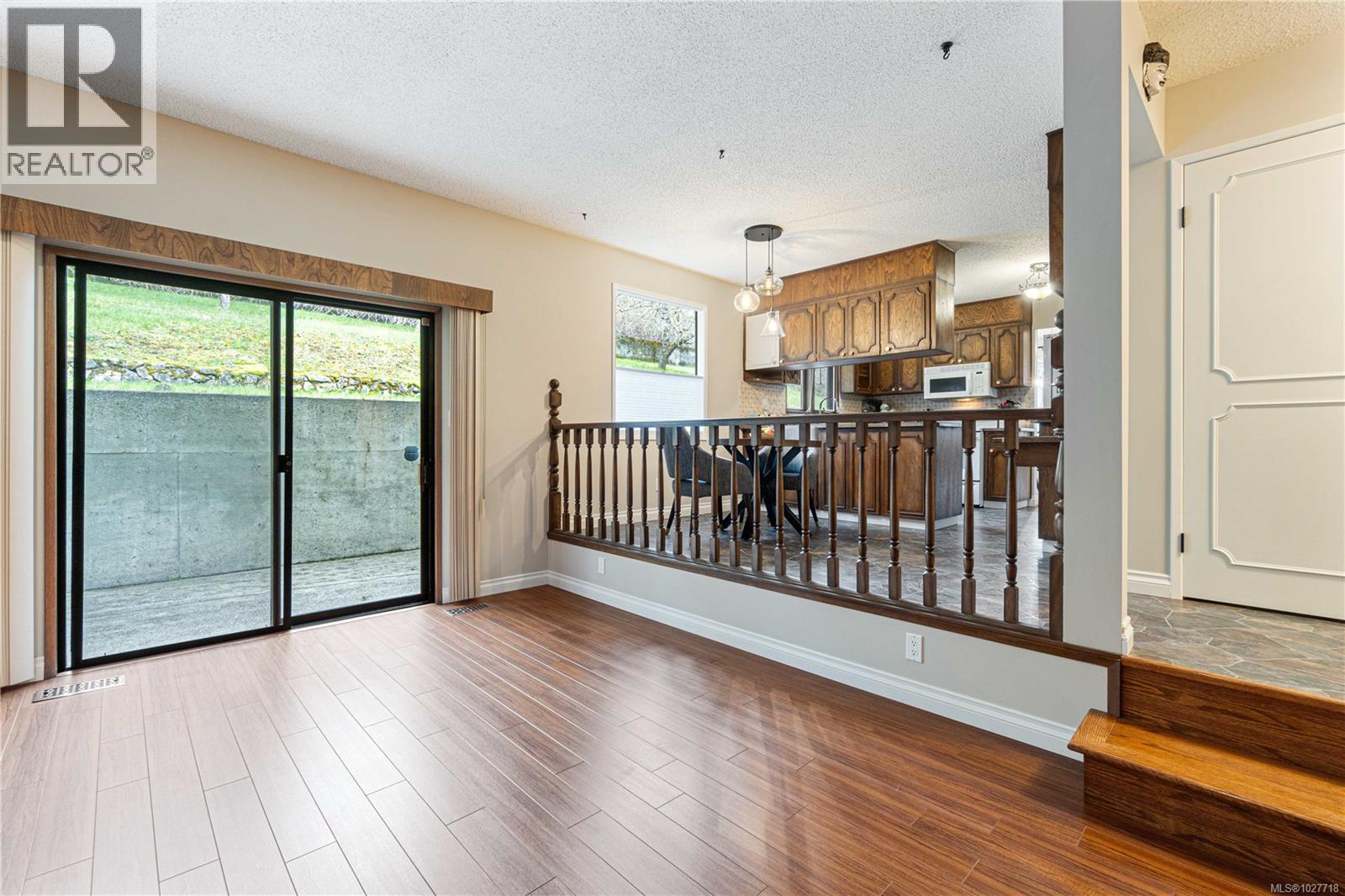 3270 Smugglers Hill Dr, Nanaimo