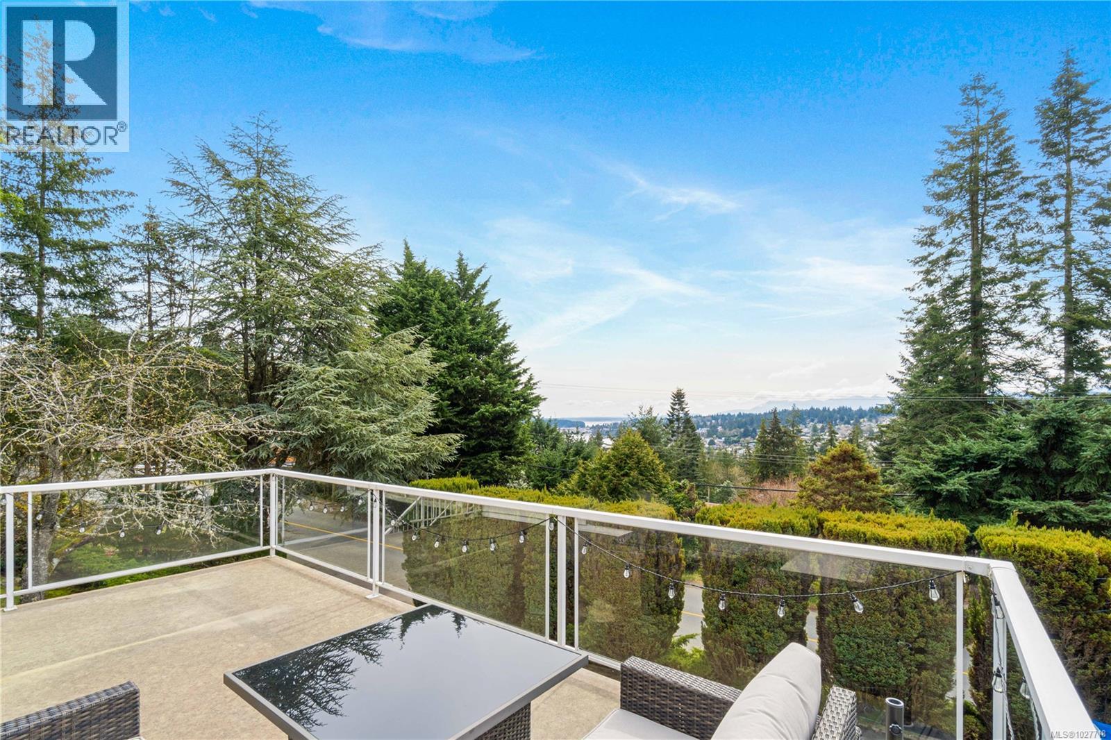 3270 Smugglers Hill Dr, Nanaimo