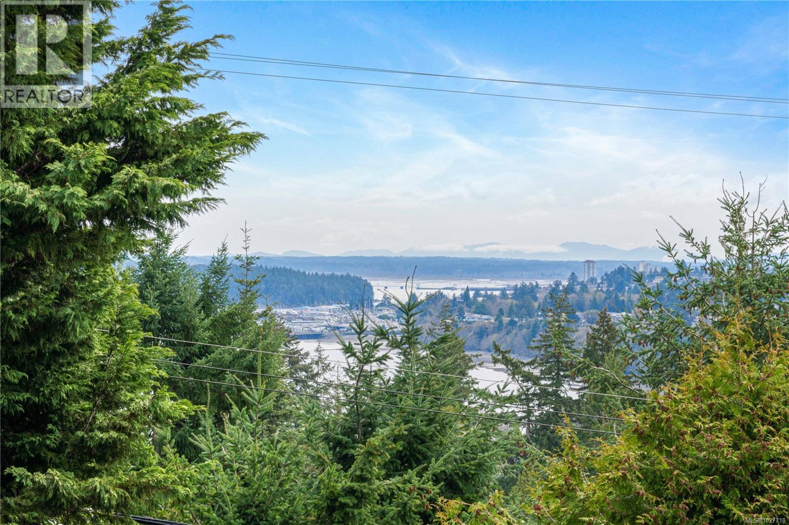 3270 Smugglers Hill Dr, Nanaimo