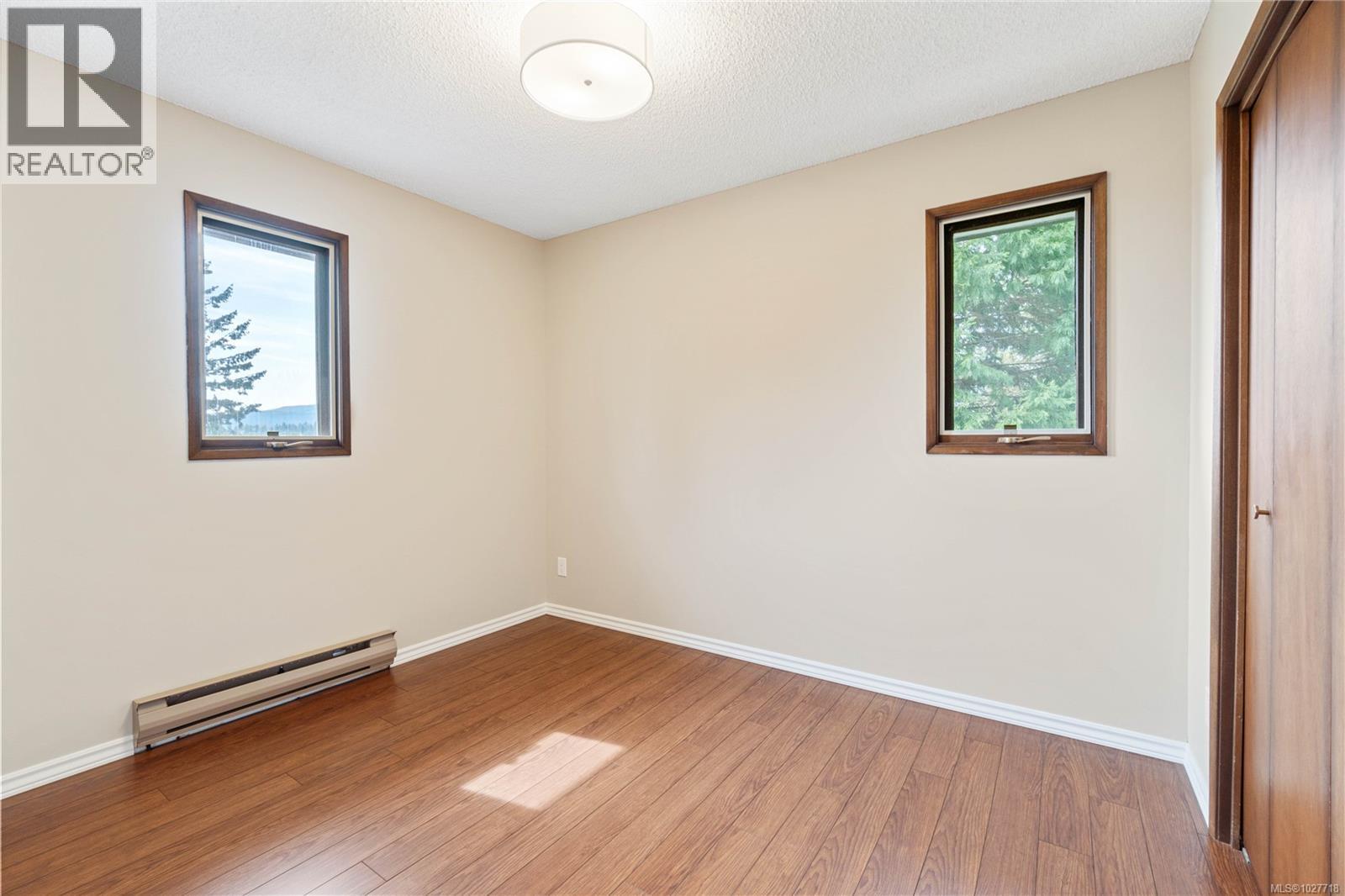 3270 Smugglers Hill Dr, Nanaimo