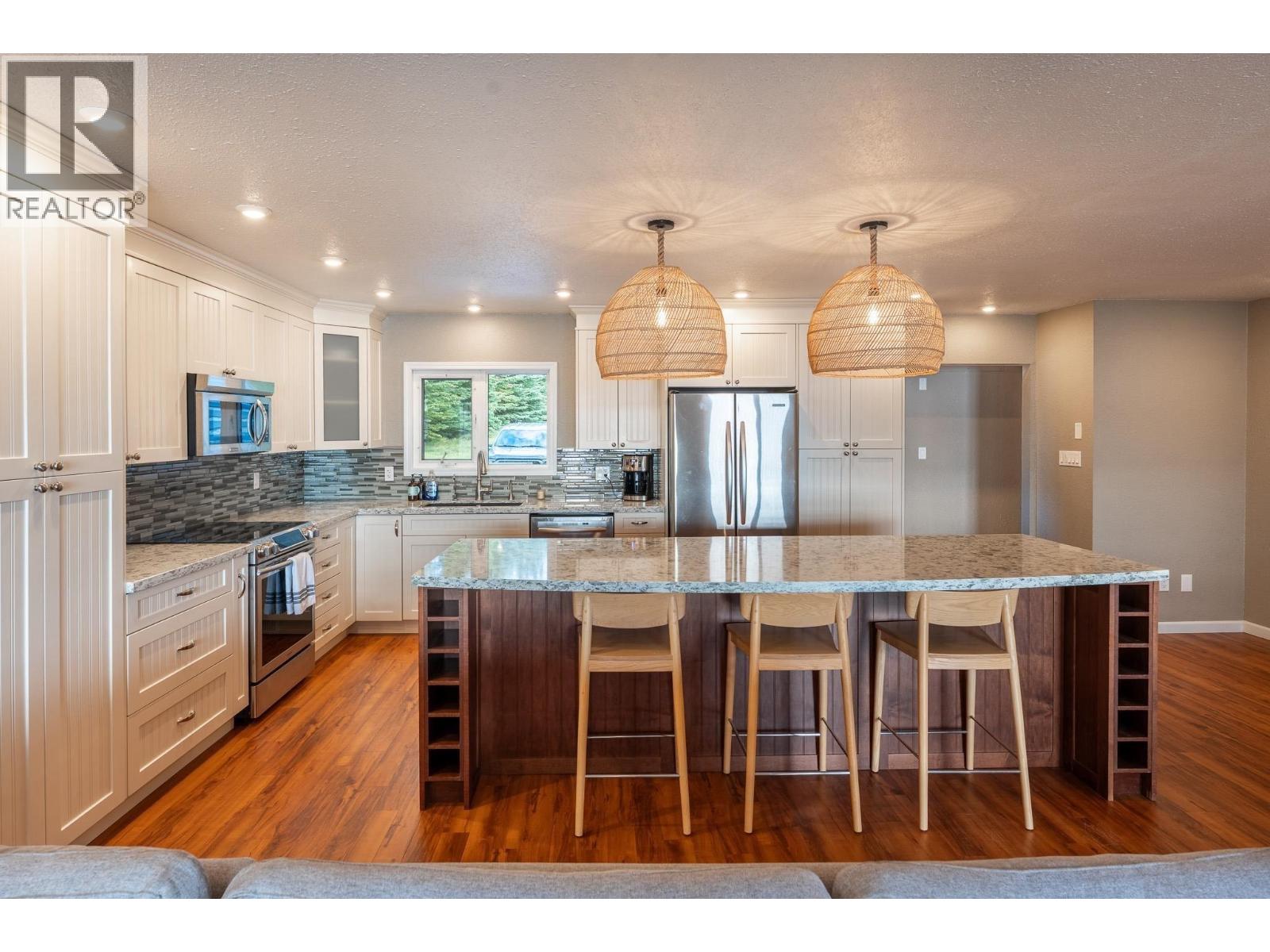 55680 JARDINE LOOP, Cluculz Lake